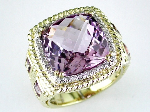 AMETHYST & DIAMOND RING