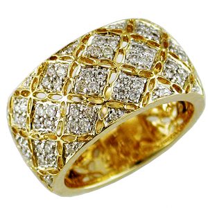 DIAMOND RING