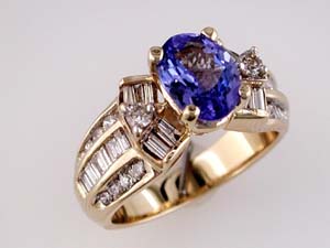 TANZANITE & DIAMOND RING