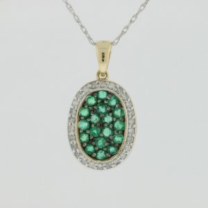 EMERALD & DIAMOND PENDANT