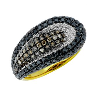 FANCY DIAMOND RING
