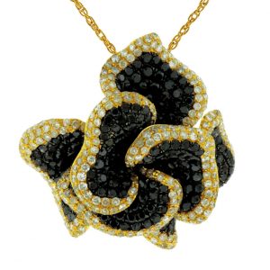 BLACK DIA & DIA FLOWER PENDANT