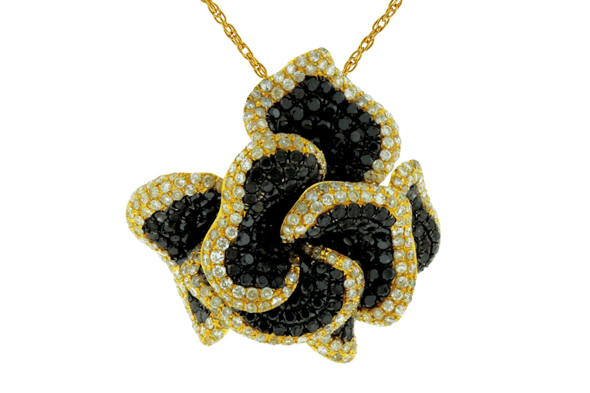 BLACK DIA & DIA FLOWER PENDANT