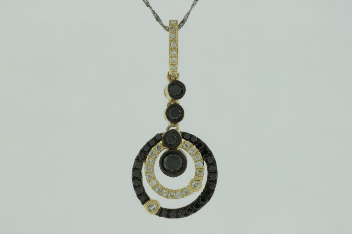BLACK DIAMOND & DIA PENDANT