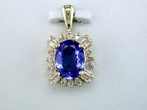 TANZANITE & DIAMOND PENDANT