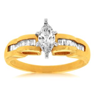 DIAMOND ENGAGEMENT RING