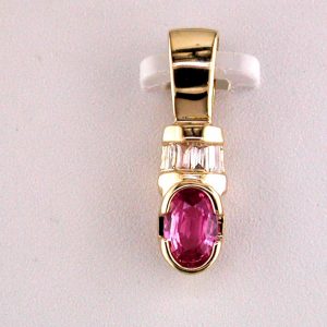 DIAMOND &PINK SAPPHIRE PENDANT