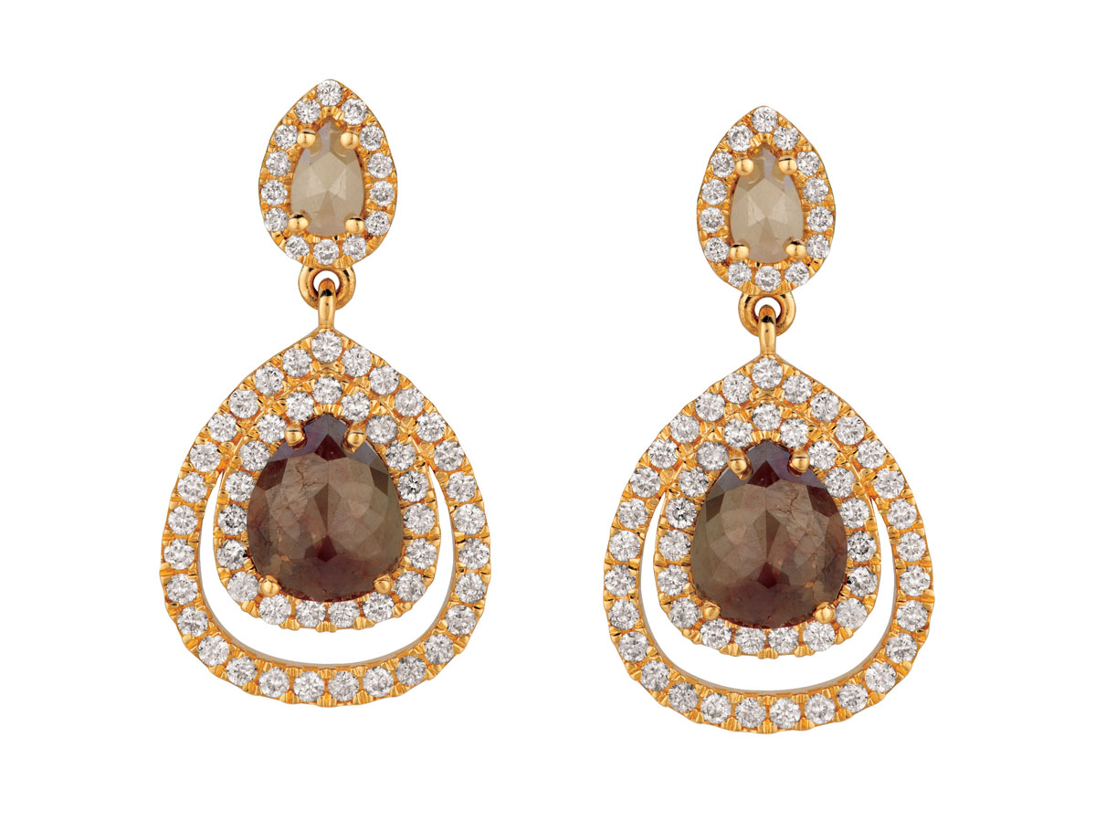FANCY DIAMOND 18K EARRING