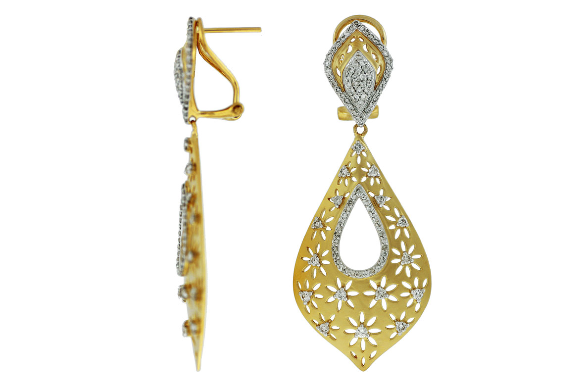 DIAMOND EARRING