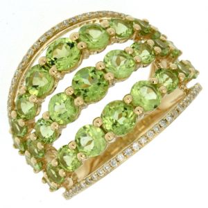 DIAMOND & PERIDOT RING