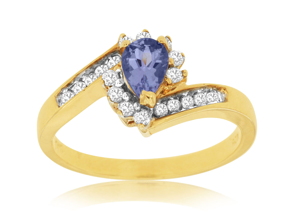 TANZANITE & DIAMOND RING