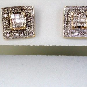 DIAMOND EARRING