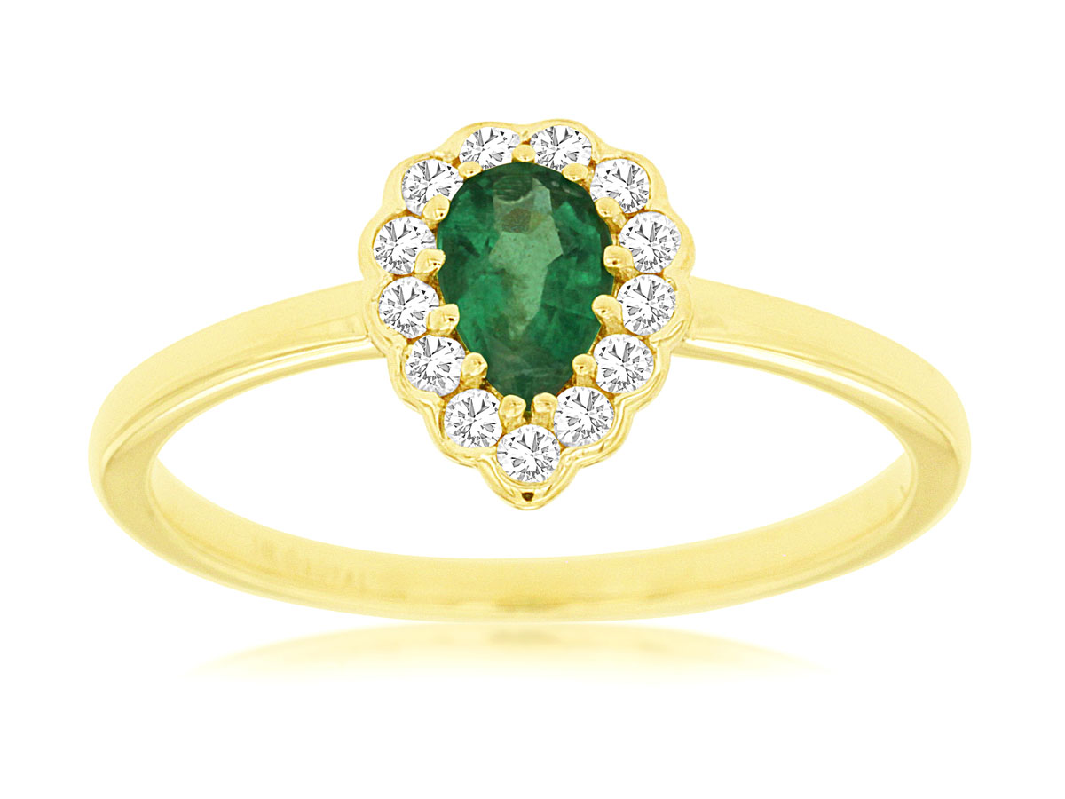 EMERALD & DIAMOND RING