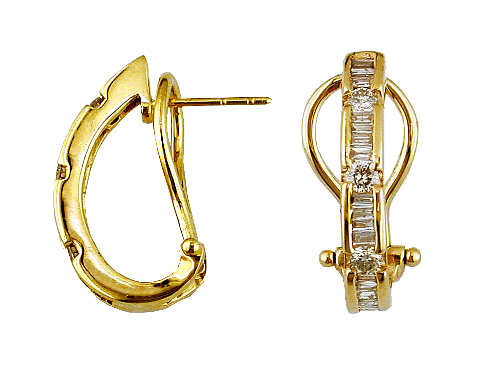 DIAMOND EARRING