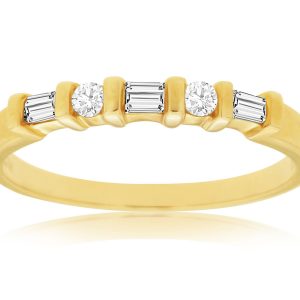 DIAMOND WEDDING BAND