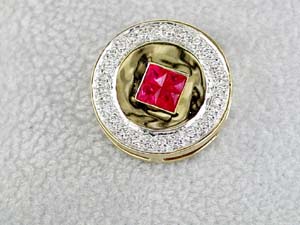 RUBY & DIAMOND PENDANT