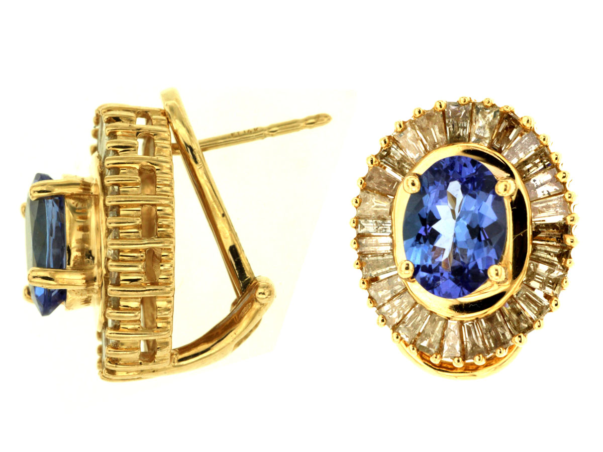 TANZANITE & DIAMOND EARRING