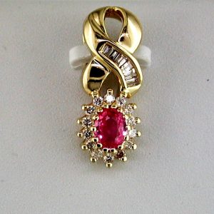 DIAMOND &PINK SAPPHIRE PENDANT