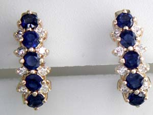 SAPPHIRE & DIAMOND EARRING
