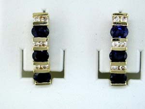 SAPPHIRE & DIAMOND EARRING