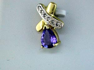 TANZANITE & DIAMOND PENDANT