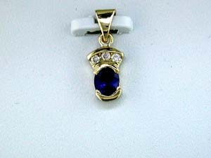 SAPPHIRE & DIAMOND PENDANT