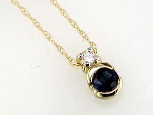 SAPPHIRE & DIAMOND NECKLACE