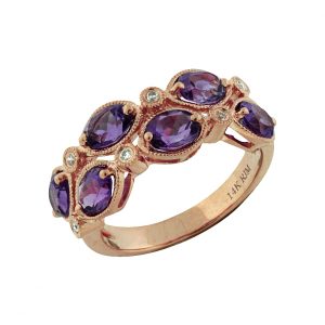 AMETHYST & DIAMOND RING