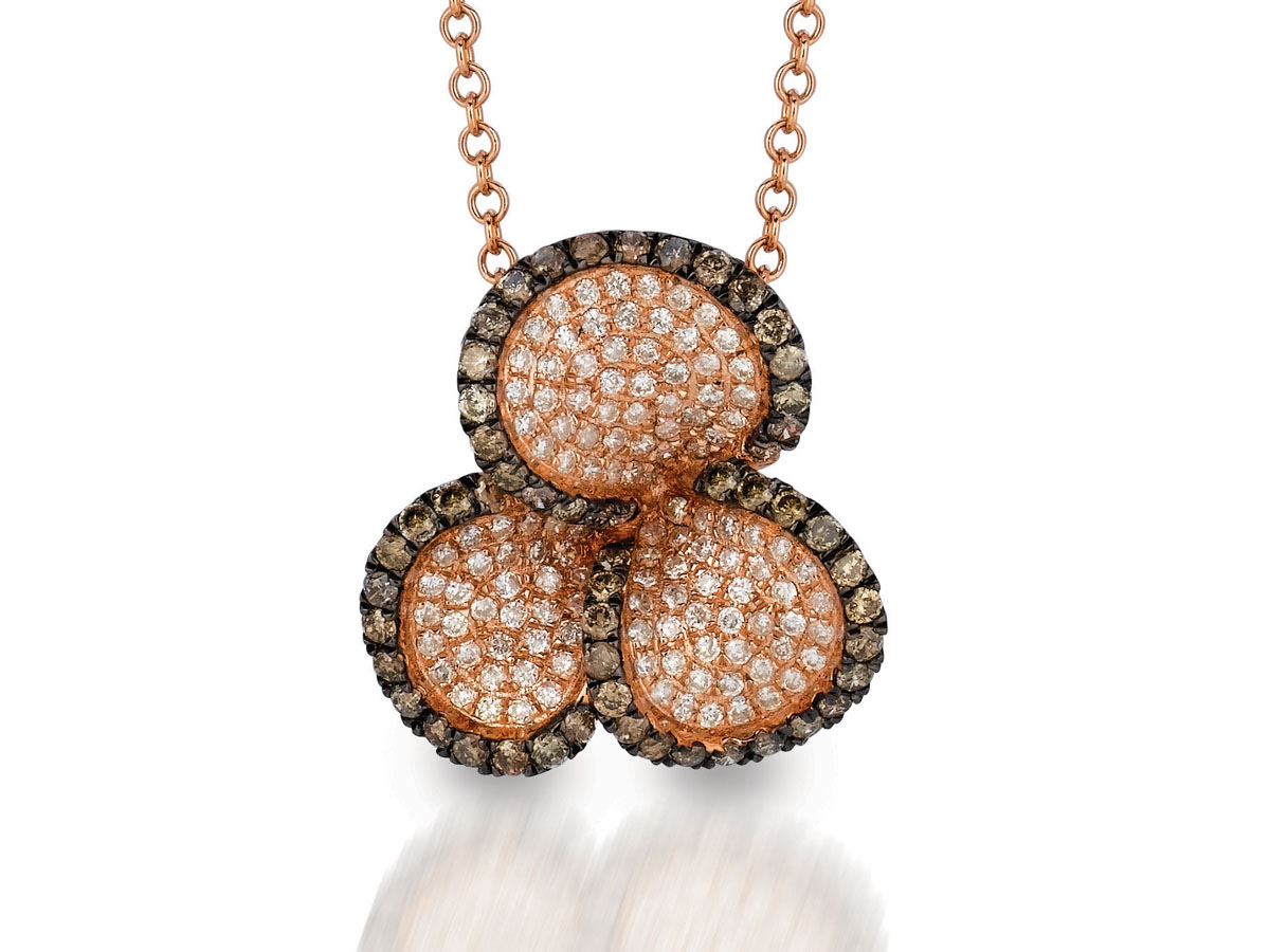 DIA & MOCHA DIA CLOVER PENDANT