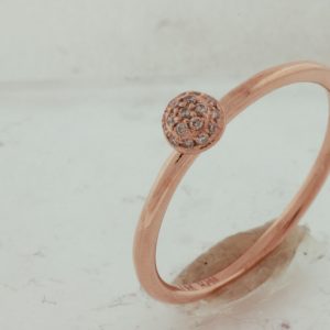 DIAMOND ENGAGEMENT RING
