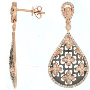 DIAMOND EARRING