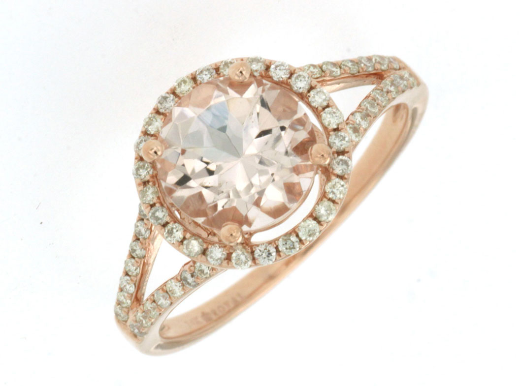 MORGANITE & DIAMOND RING