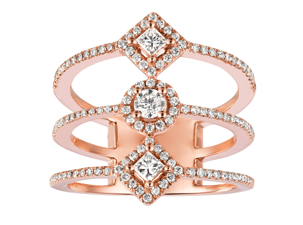 DIAMOND RING