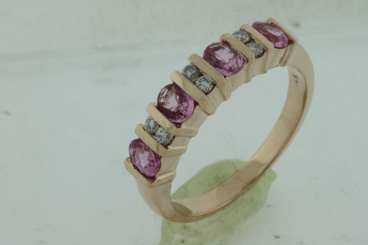 PINK SAPPHIRE & DIAMOND BAND