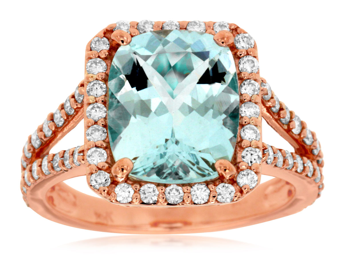 AQUAMARINE & DIAMOND RING