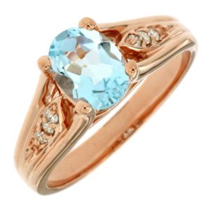 AQUAMARINE & DIAMOND RING