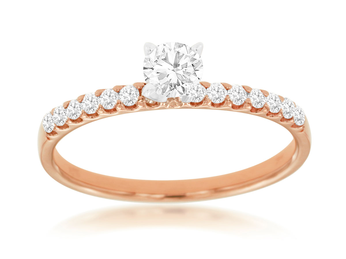 DIAMOND ENGAGEMENT RING