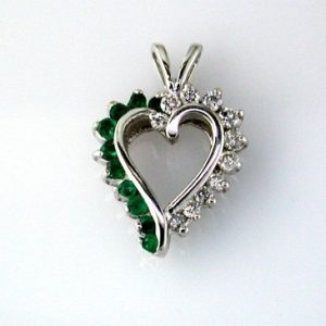 EMERALD & DIA HEART PENDANT