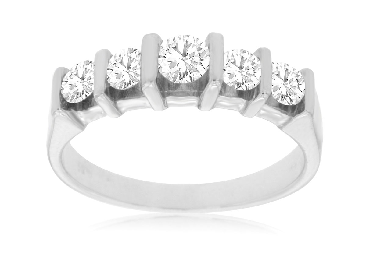 DIAMOND WEDDING BAND