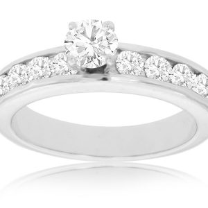 DIAMOND ENGAGEMENT RING