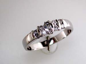 DIAMOND WEDDING RING