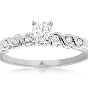 DIAMOND ENGAGEMENT RING