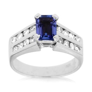 TANZANITE & DIAMOND RING