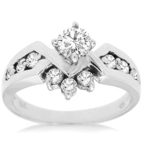 DIAMOND ENGAGEMENT RING