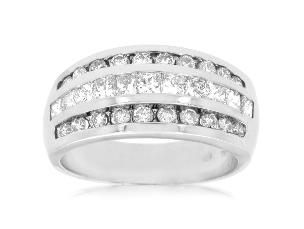 DIAMOND WEDDING RING