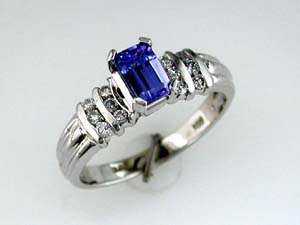 TANZANITE & DIAMOND RING