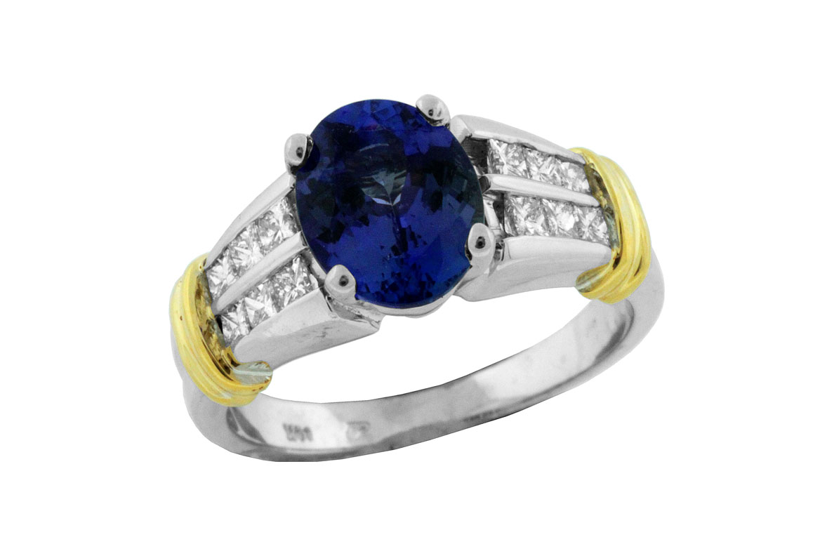 TANZANITE & DIAMOND RING
