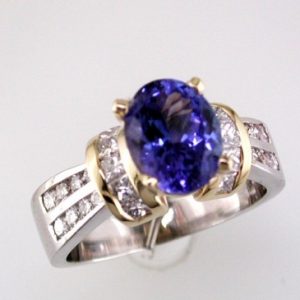 TANZANITE & DIAMOND RING