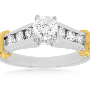 DIAMOND ENGAGEMENT RING