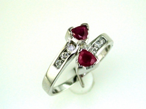 RUBY & DIAMOND RING